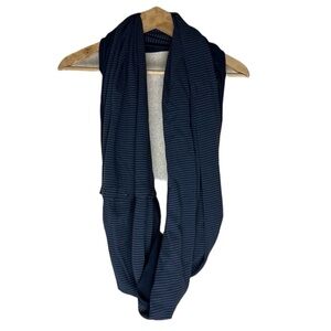 LuLulemon Infinity Scarf